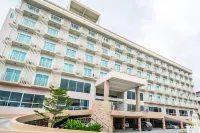 Prachuap Grand Hotel Hotel dekat Wat Song Kalon Prachasan