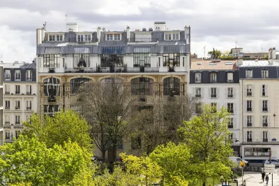 Hotel Aiglon - Boulevard Raspail Paris 14 Hotels in Montparnasse