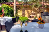 University Park Inn & Suites Hotels in Davis