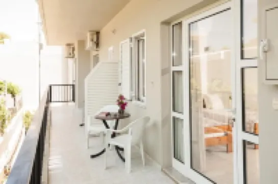 Niriis Hotel Hotels in Daratso