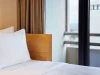 Lindner Hotel Dusseldorf Seestern Hotels near Heerdt