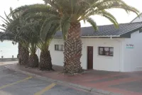 Sea Cottage Hotels near Kitesurfing Langebaan & Cape Town