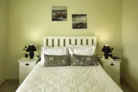Sea Cottage Hotels near Kitesurfing Langebaan & Cape Town