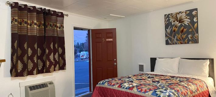 Chalet Motel - Affordable Stay in Central Bend Hotele w: Bend