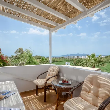 Valena Mare Suites & Apartments
