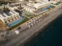 Giannoulis – Grand Bay Beach Resort - 限成人 Kolymbari beach附近的飯店