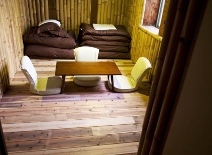 WORLDTRECK DINER&GUESTHOUSE-Pise（ワールドトレック ダイナー アンド ゲストハウス ピセ）