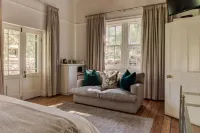 Lemoenfontein Hotels in Central Karoo DC