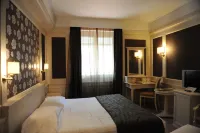 Europa Hotel Design Spa 1877 Các khách sạn ở Rapallo