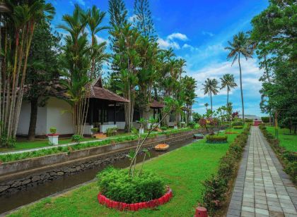 Paradise Heritage Resort