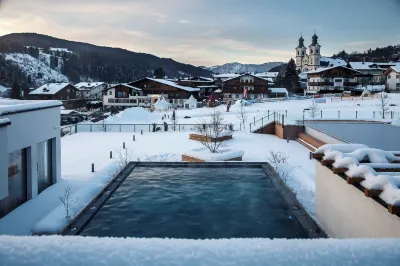 Das Hohe Salve Sportresort, 4 Sterne Superior فنادق في سول