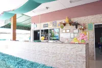 Paifha Beach Resort Hotels in Amphoe Pathio