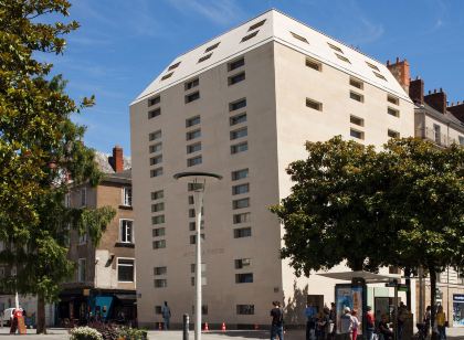 La Pérouse Hôtel