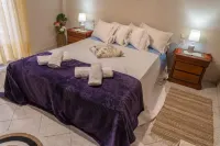 Estell’s Sweet Luxury House