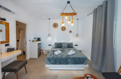 Tre Fiori - The Retreat Suites Hotels near Three Bells of Fira