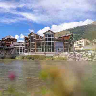 VVF Serre Chevalier Briançon Hotel Exterior
