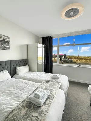 Granada Apartments Hotels in Fleetwood