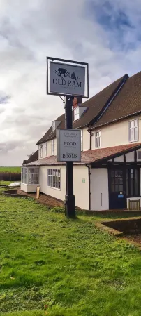 The Ram at Tivetshall Отели в г. Diss