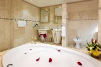 The Royal Villas Swaziland Hotels in Lobamba
