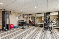 Park Inn by Radisson, Calgary Airport North, AB - salle de sport