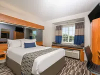 Microtel Inn & Suites by Wyndham Springfield Hotels in Brown County