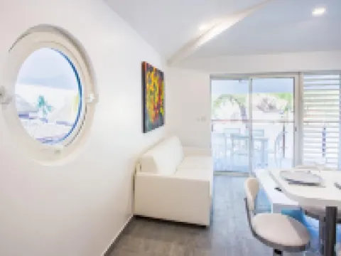 レジデンス モーレア サンセット ビーチ モーレア島のホテル