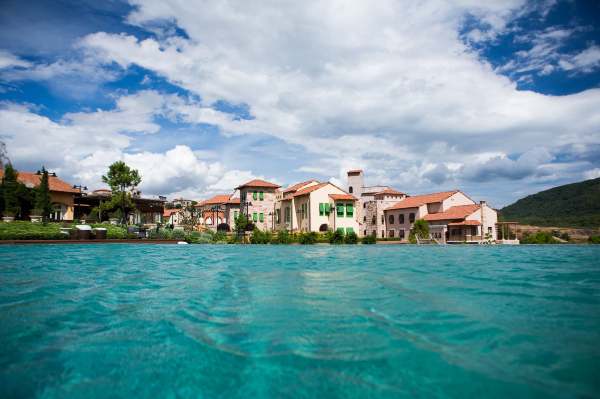 Toscana Valley Town Square Suites Hotels in Pak Chong