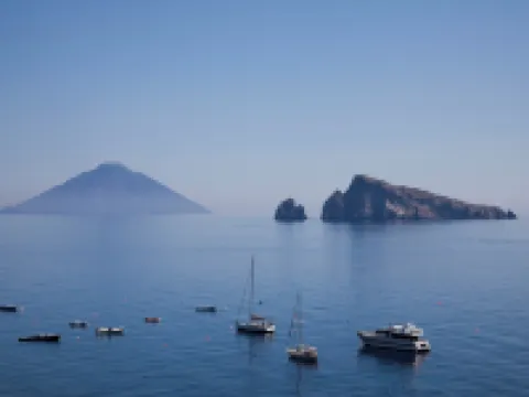 Casa del Prete Con Terrazzo Vista Mare Hotéis em Panarea