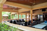 Le Village d'Ennery - breakfast