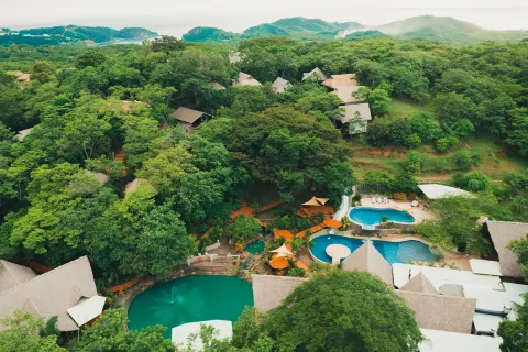 트리카사 리조트