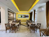 Side One Design Hotel Garni - พร้อมอาหารเช้า