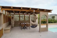 Pure Nature Hotels in Vathianos Kampos
