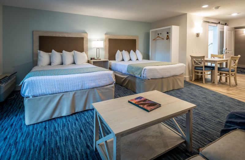 Palmera Inn and Suites