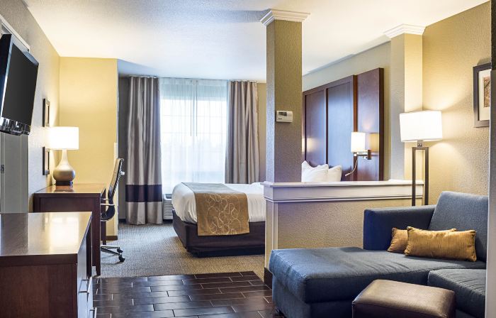 Comfort Suites