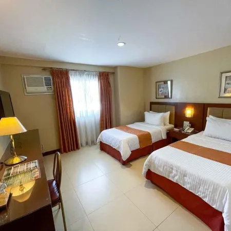 Royal Garden Hotel