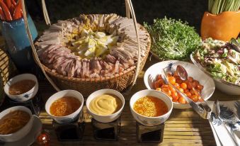 Hoi An SeaBreeze Village Resort