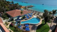 Divi Flamingo Beach Resort - Beach