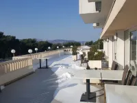 Apartments and Rooms Astoria Hotels in Podglavica