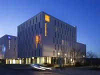 Aparthotel Adagio Access Muenchen City Olympiapark Hotels near Feldmoching - Hasenbergl