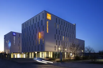 Aparthotel Adagio Access Muenchen City Olympiapark Hotels near BMW Museum