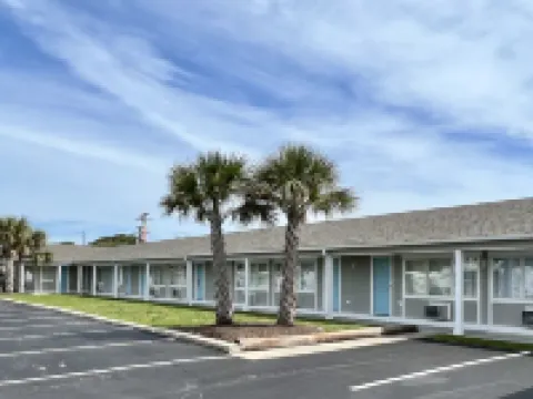 Oceanview Inn - Emerald Isle Hotels in Emerald Isle