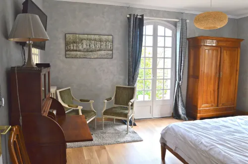 L'Escalère Hoteles en Arnaud-Guilhem