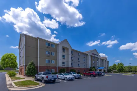 Candlewood Suites Springfield-Medical District Отели в г. Никса