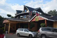 Vienna Woods Holiday Inn Limited