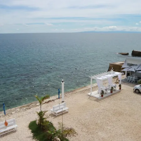 Seascape Beach Resort Oslob