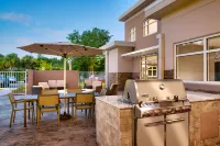 Residence Inn Brunswick - breakfast