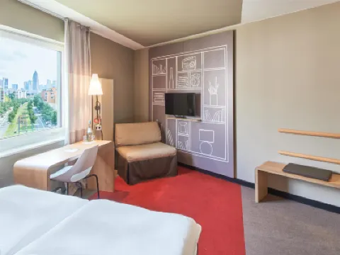 B&B HOTEL Frankfurt-Messe Hotels in 