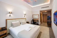 スカイ ホテル クラクフ のホテル