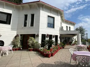 The Summer House, Pachmarhi - am Hotel Kollection