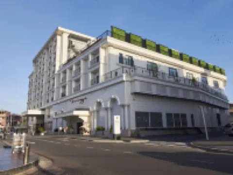 ヨグホスピタリティ パラマリボのホテル